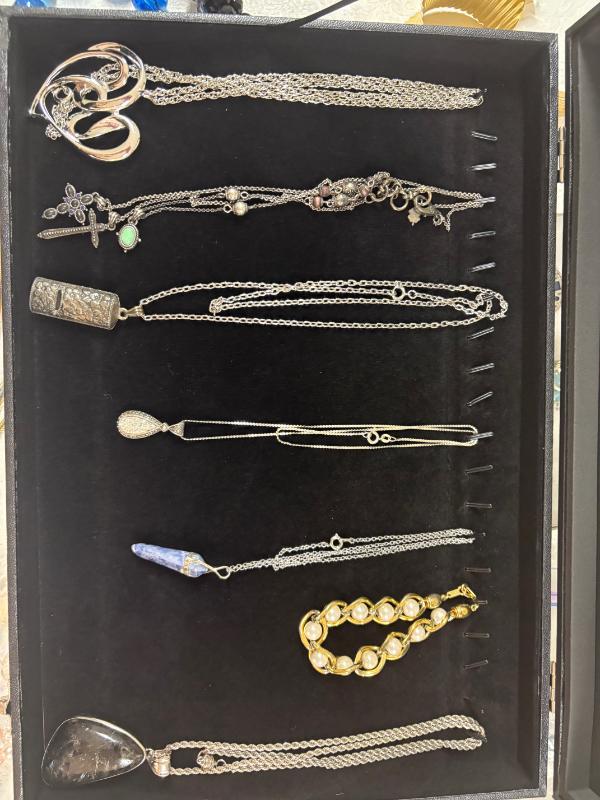 Sale Photo Thumbnail #78