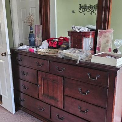 Very Nice Dresser