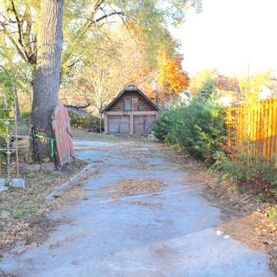 Sale Photo Thumbnail #23