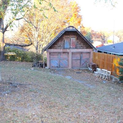 Sale Photo Thumbnail #34