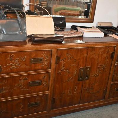 Sale Photo Thumbnail #147