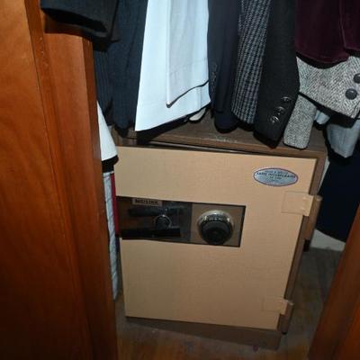 Sale Photo Thumbnail #142