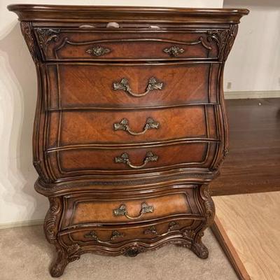 Sale Photo Thumbnail #9