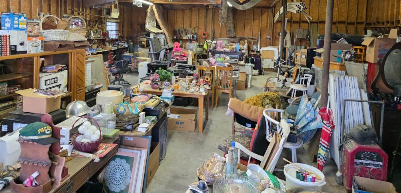 Sale Photo Thumbnail #33