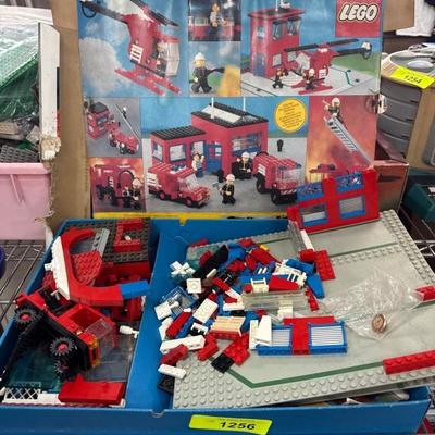 Sale Photo Thumbnail #306