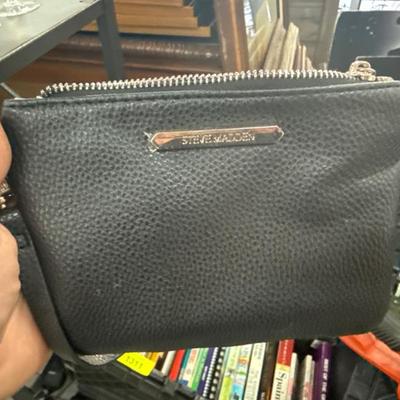 Sale Photo Thumbnail #359