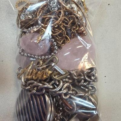 Sale Photo Thumbnail #34