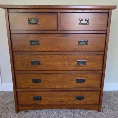 Mission-Style Oak Chest of Drawers with Cedar-Lined Storage