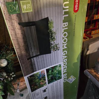 Sale Photo Thumbnail #178