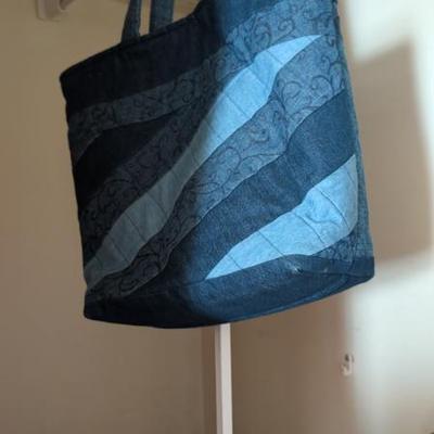 Sale Photo Thumbnail #487