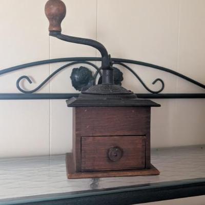 Sale Photo Thumbnail #578