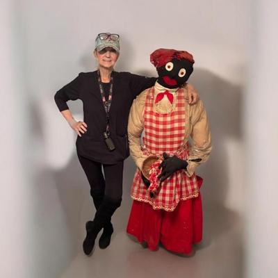 Sale Photo Thumbnail #386