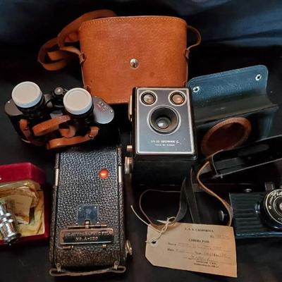 Mi188v vintage cameras and binoculars