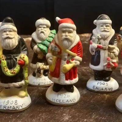 Mi190 vintage collectible santas from around the world