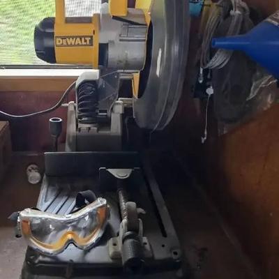 Mi139 dewalt chop saw