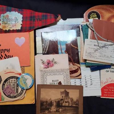 Mi187 miscellaneous vintage printed items etc