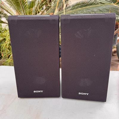 Sony SS-CS5 3-Way Bookshelf Speakers Pair New
