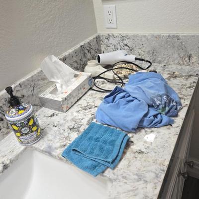 Sale Photo Thumbnail #33