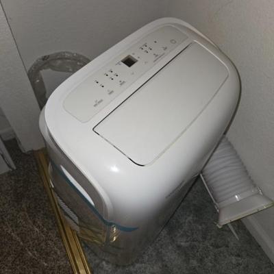 Sale Photo Thumbnail #43