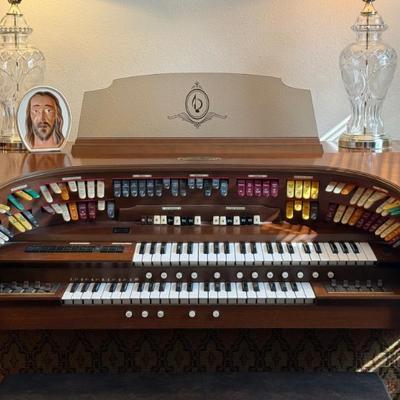 Sale Photo Thumbnail #3