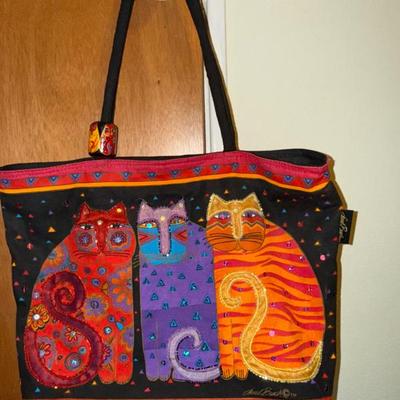 Sale Photo Thumbnail #136