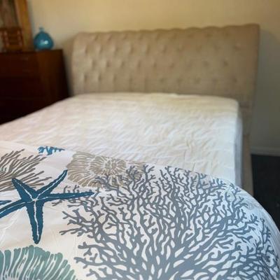 Sale Photo Thumbnail #162