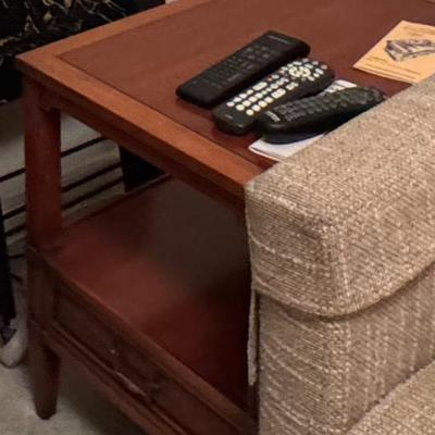 Beautiful Side Tables (2)