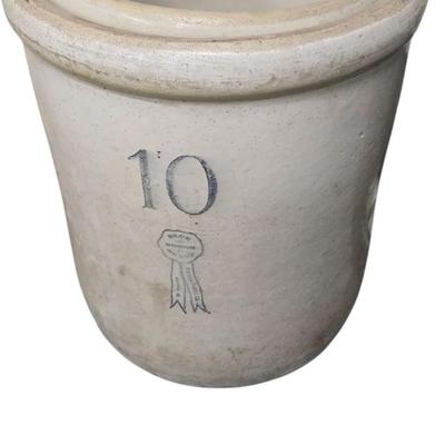 Blue Ribbon crock 10 gallon