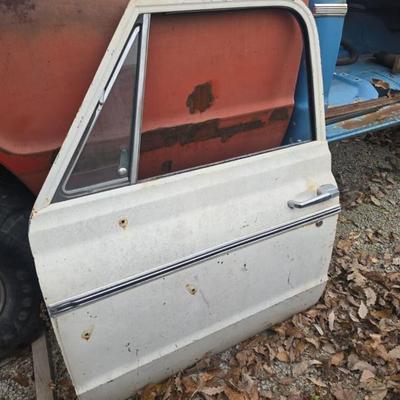 1971 K20  factory 4 wheel drive with complete suspension lift