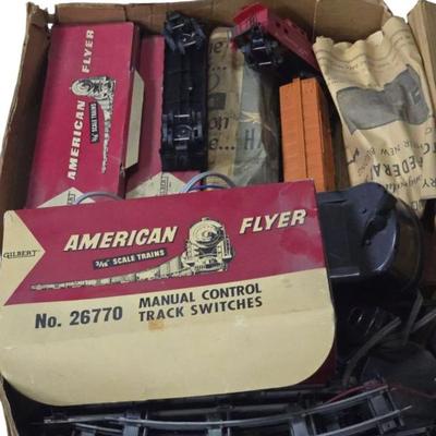 Sale Photo Thumbnail #155: American Flyer Toy Railroad set