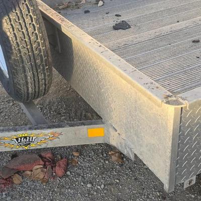 Sale Photo Thumbnail #28: Utility trailer