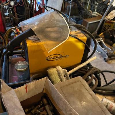 Sale Photo Thumbnail #148