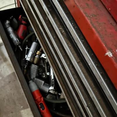 Sale Photo Thumbnail #117