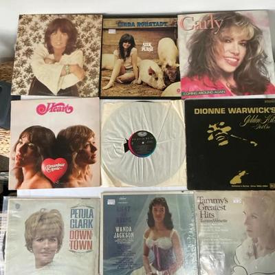 Female Legends Vinyl Collection – Lot of 9 LPs
