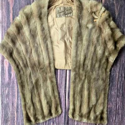 "Marshall Field & Company" Taupe-Brown Stole
