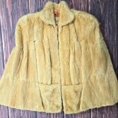 "Gunther" Fur Cape