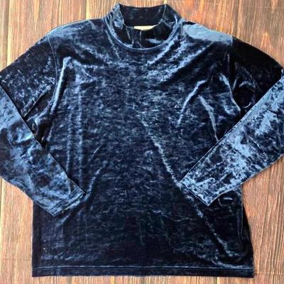 "Elisabeth" Velvet Top