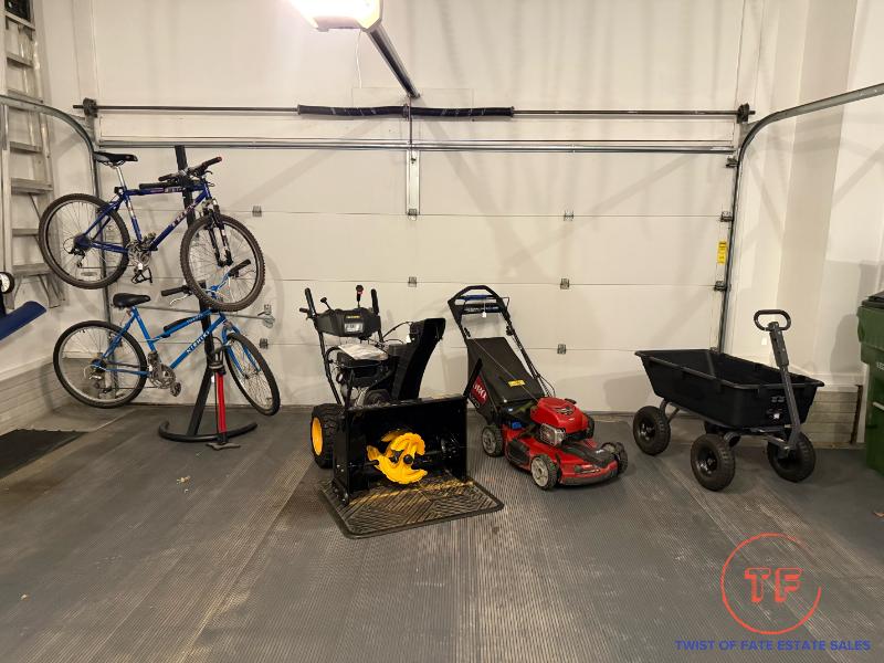 Sale Photo Thumbnail #9