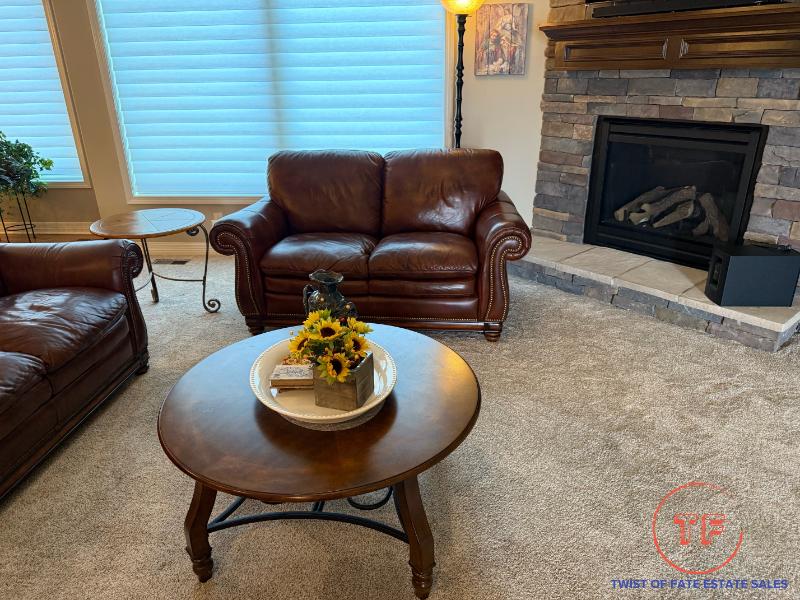 Sale Photo Thumbnail #37