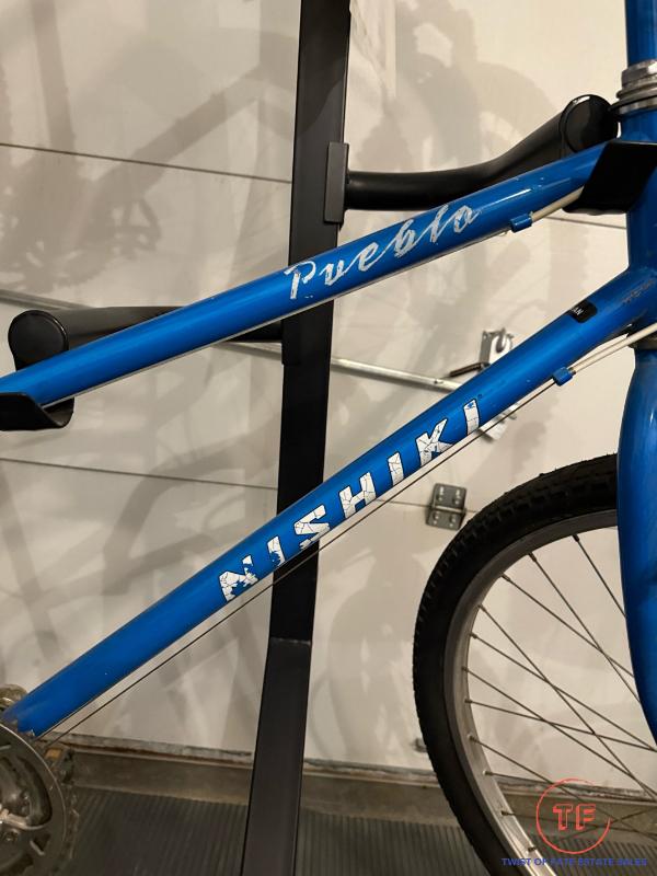 Sale Photo Thumbnail #19