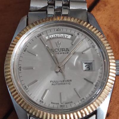 Sale Photo Thumbnail #30