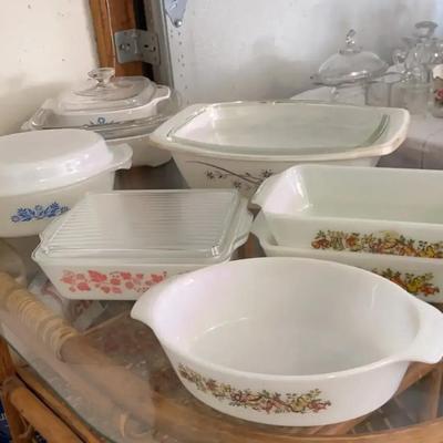 Sale Photo Thumbnail #59: Collectible Bakeware