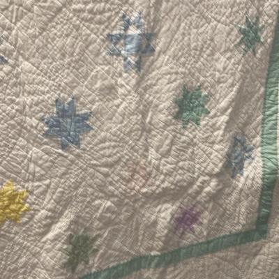 Sale Photo Thumbnail #30: Quilt Lot 