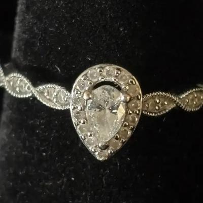 Sale Photo Thumbnail #117: Gorgeous 14Kt. White Gold Ring w/ Pear Shape Center Diamond & 26 Surrounding Diamonds