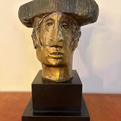 Sale Photo Thumbnail #135