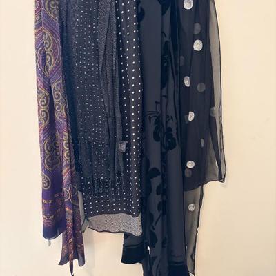 Sale Photo Thumbnail #42