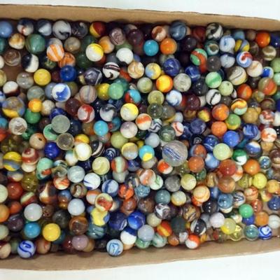 Sale Photo Thumbnail #145: 1137	LARGE ASSORTMENT OF ANTIQUE MARBLES
