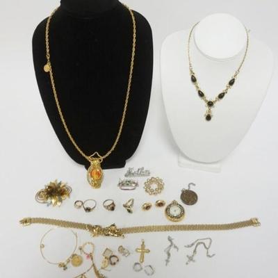 Sale Photo Thumbnail #193: 1185	ASSORTED LADIES JEWELRY AS FOUND, RINGS, PINS, NECKLACES, ETC
