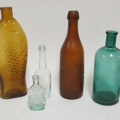 Sale Photo Thumbnail #127: 1126	GROUP OF ANTIQUE BOTTLES INCLUDING ANDREW NEWMAN EASTON PA, LARGEST APPROXIMATELY 10 IN H
