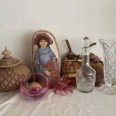 Decorative Home Accent Collection – Lot of 7